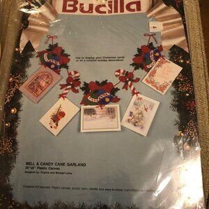 Bucilla Candy Cane Garland Plastic Canvas Kit 1991 NOS